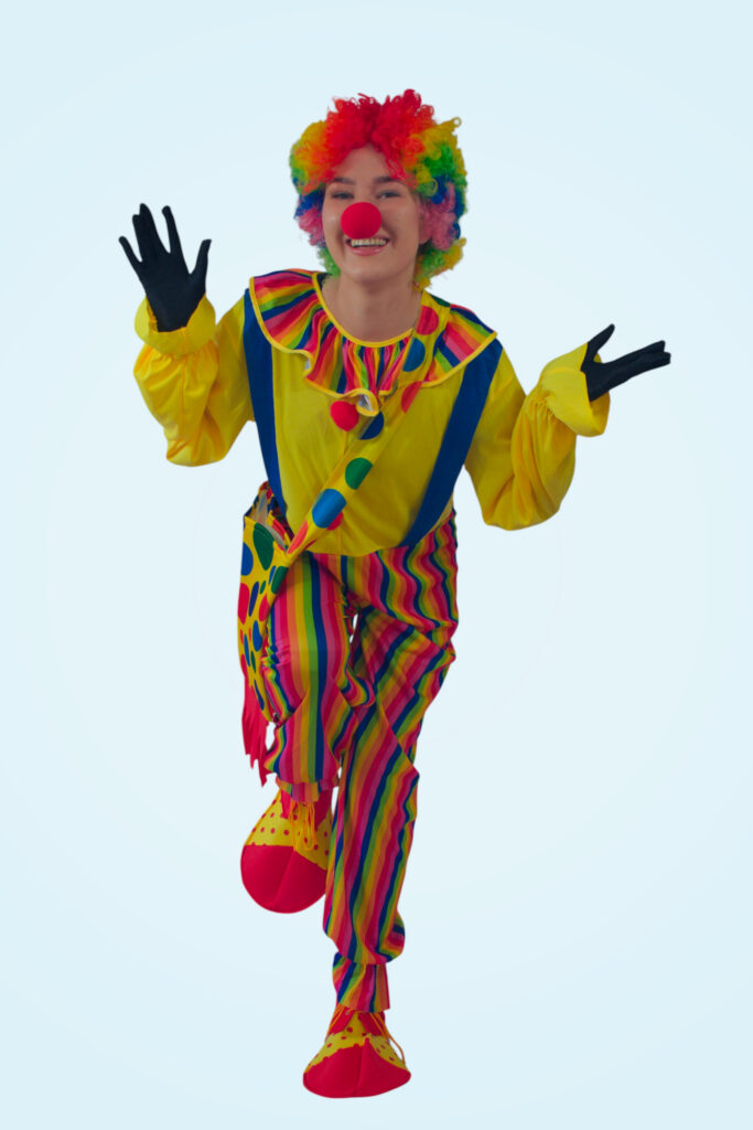 Klounas vaikų gimtadienio šventėje – linksmas animatorius su žaidimais ir pramogomis